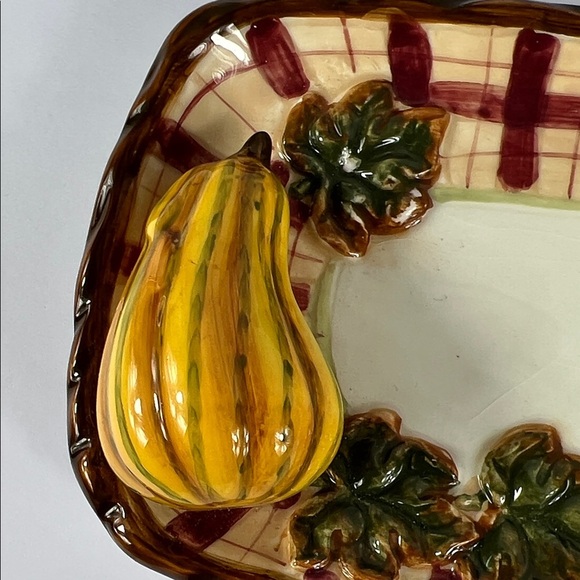 Fall Ceramic Decor Set Salt Pepper Butter Dish Napkin Rings 7 Pc Set - Picture 4 of 10